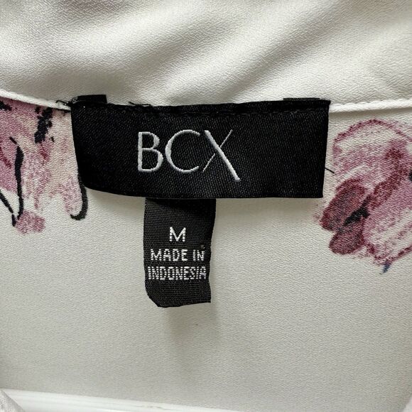 New BCX Floral Button-Down Blouse With Roll-Up Sleeves Medium White Pink Sheer - Picture 3 of 11